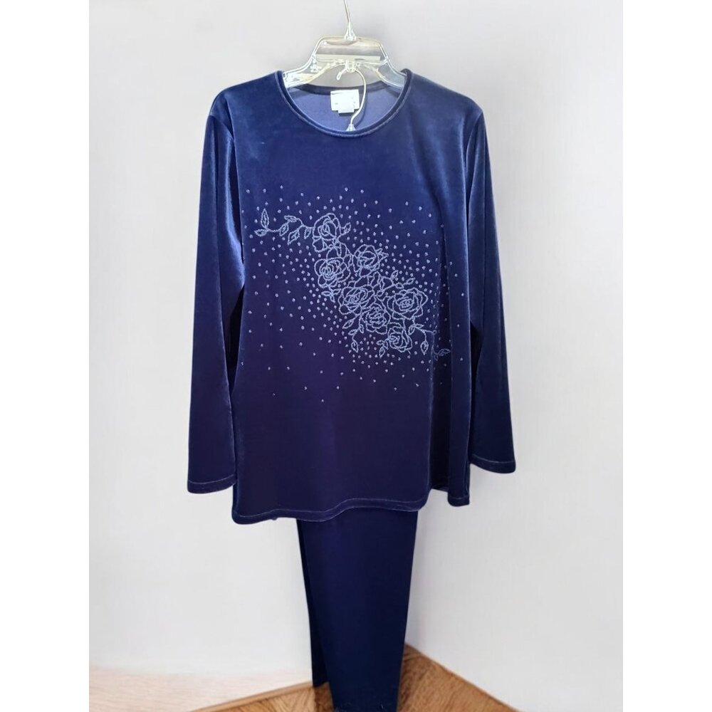 Melissa Molaire 2-Piece Navy Velour Lounge Set 1X Embellished Top & Stretch Pant